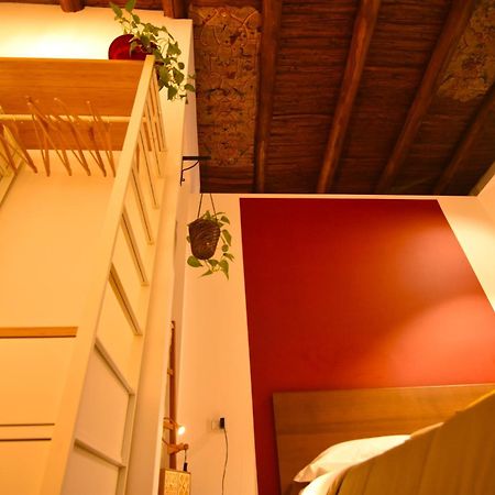 Apartament La Casa Di Apollo Neapol Zewnętrze zdjęcie