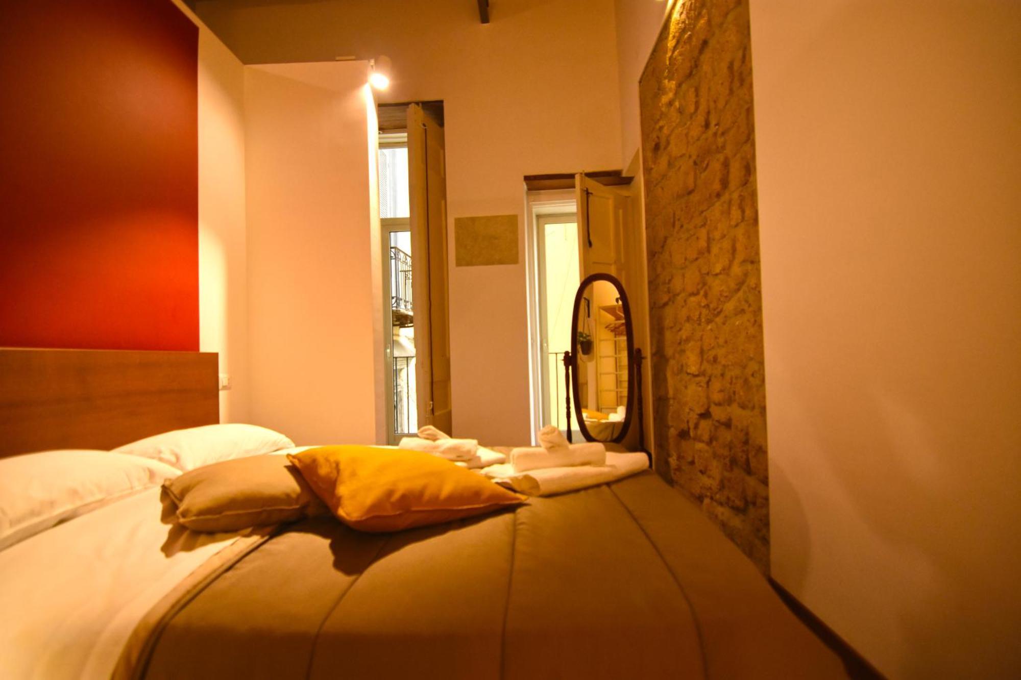 Apartament La Casa Di Apollo Neapol Zewnętrze zdjęcie