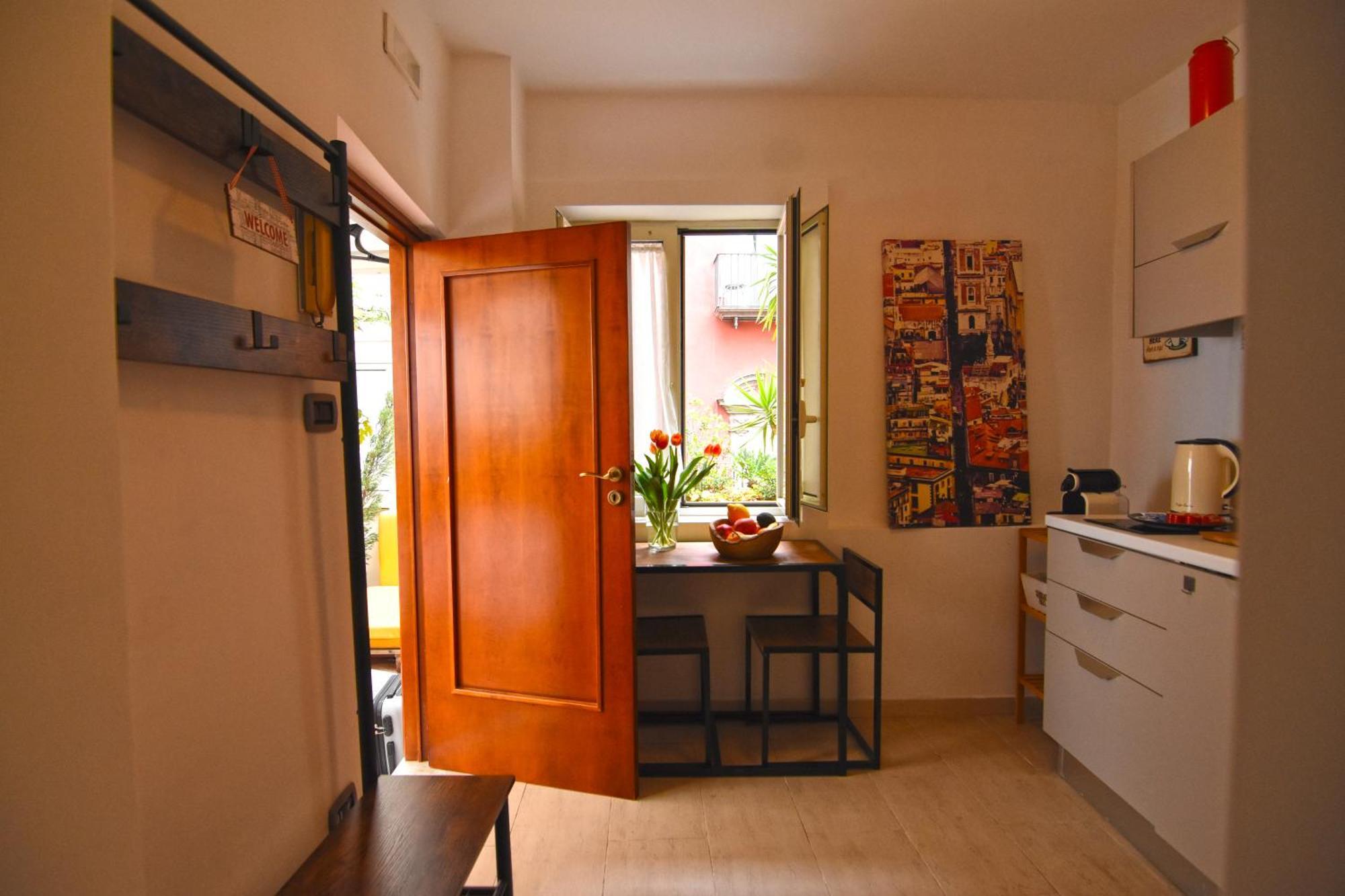 Apartament La Casa Di Apollo Neapol Zewnętrze zdjęcie