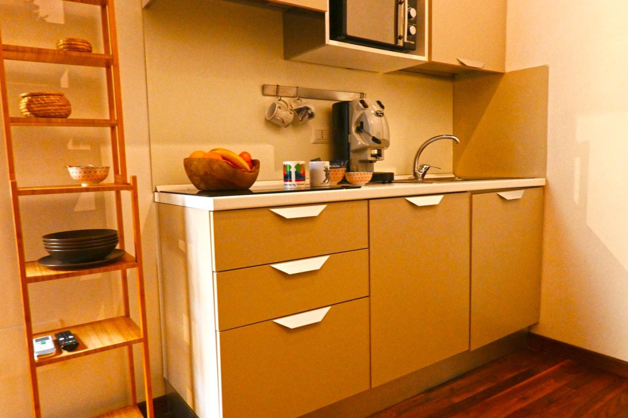 Apartament La Casa Di Apollo Neapol Zewnętrze zdjęcie
