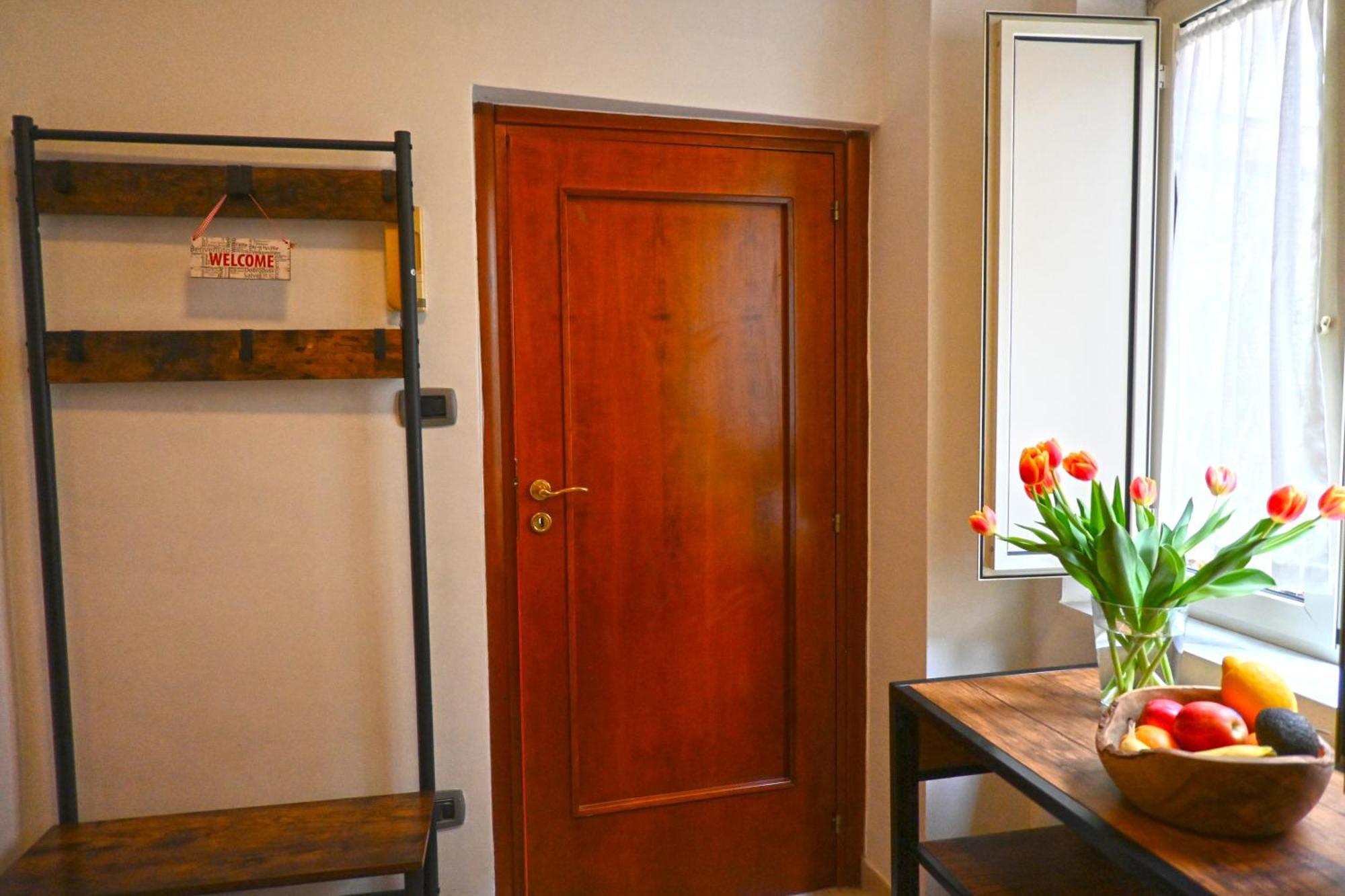 Apartament La Casa Di Apollo Neapol Zewnętrze zdjęcie