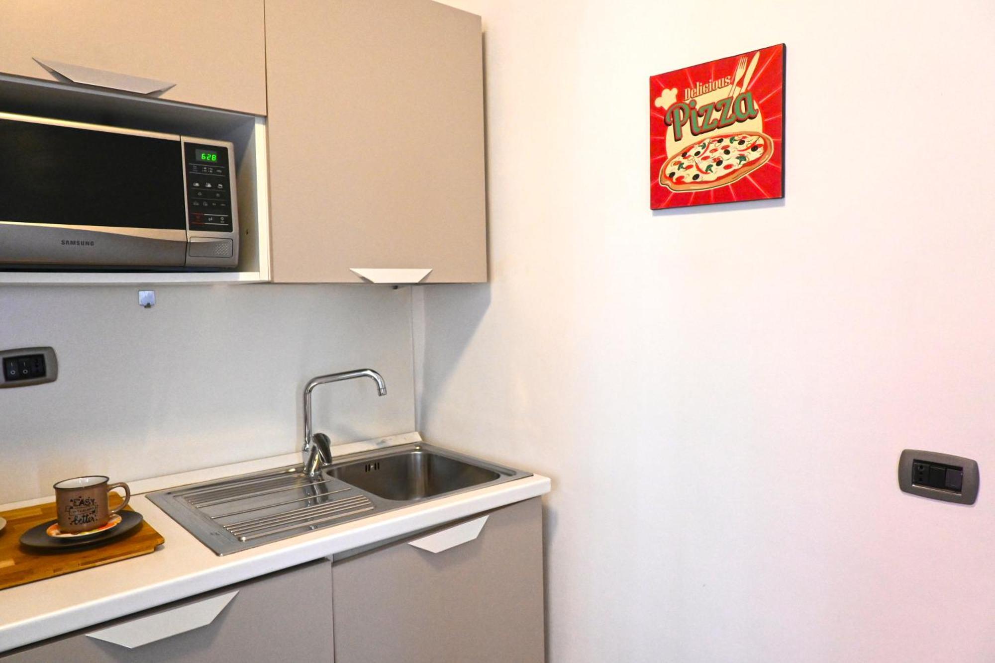 Apartament La Casa Di Apollo Neapol Zewnętrze zdjęcie